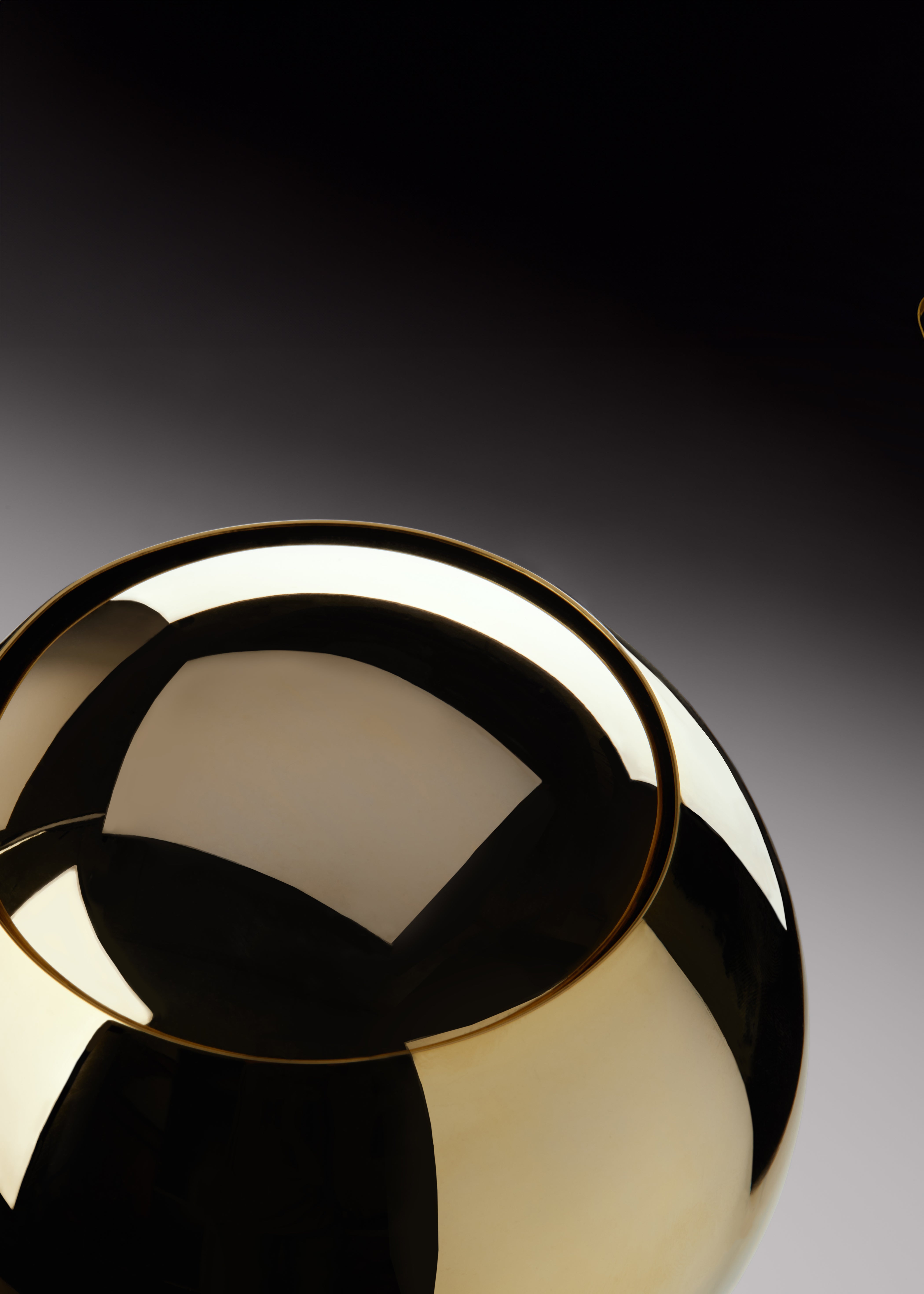 (01) NATLA - GOLD FINISH