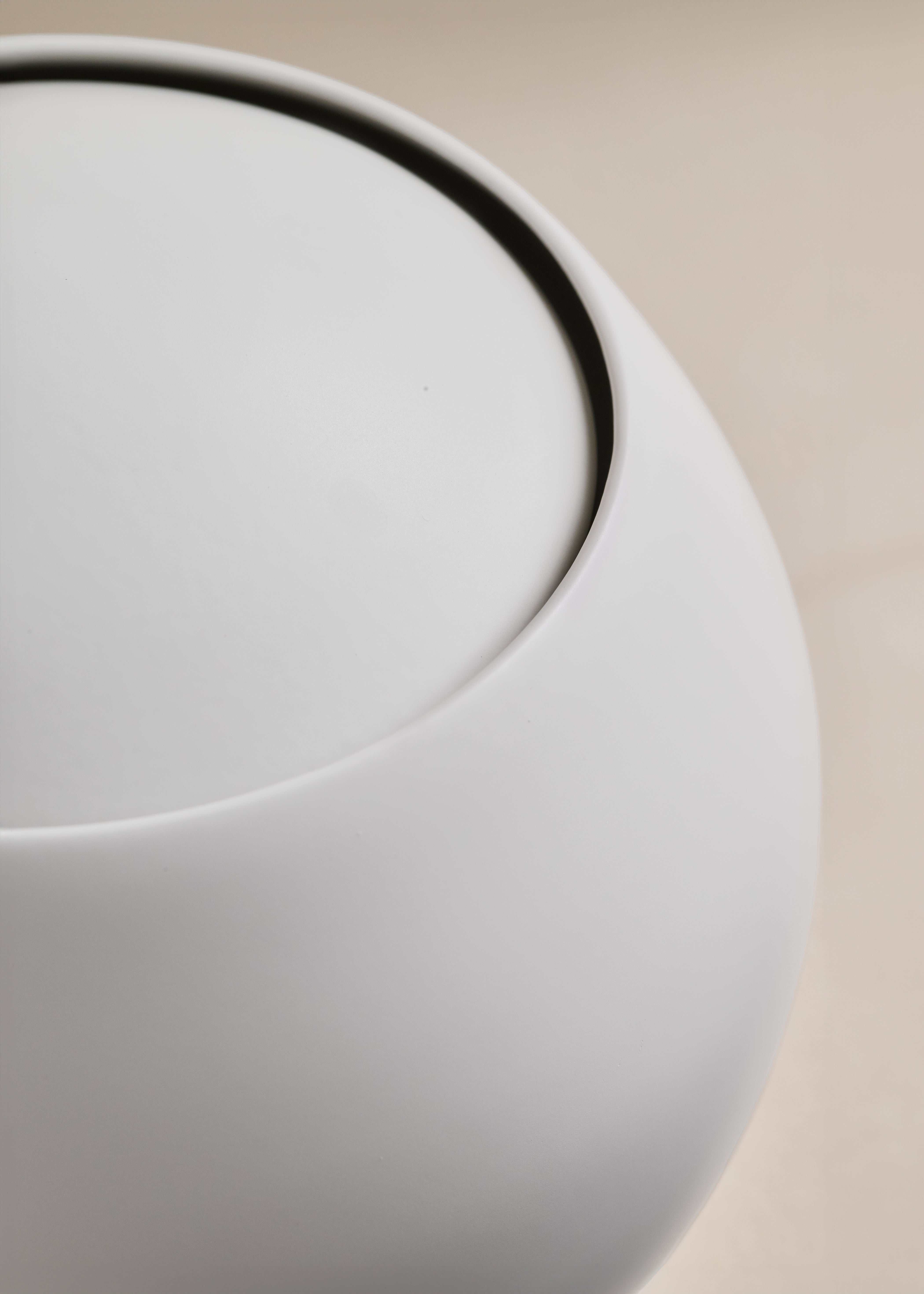 (01) NATLA - STONE WHITE