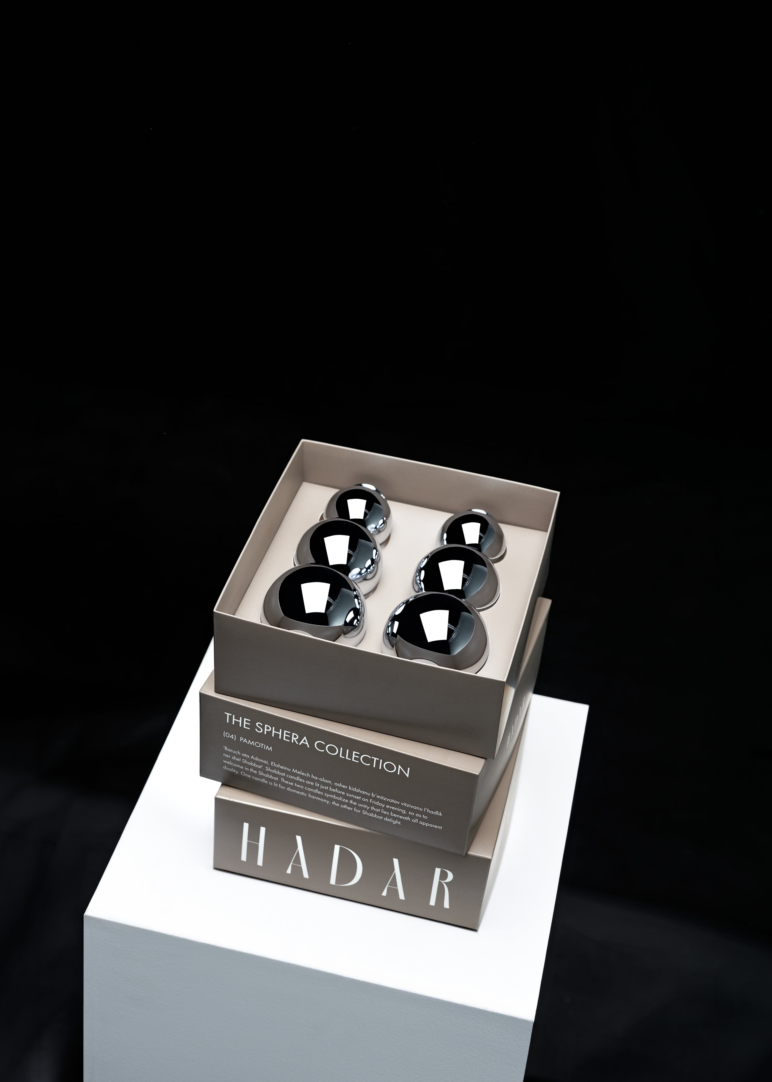 (04) shabbat candlesticks - silver finish