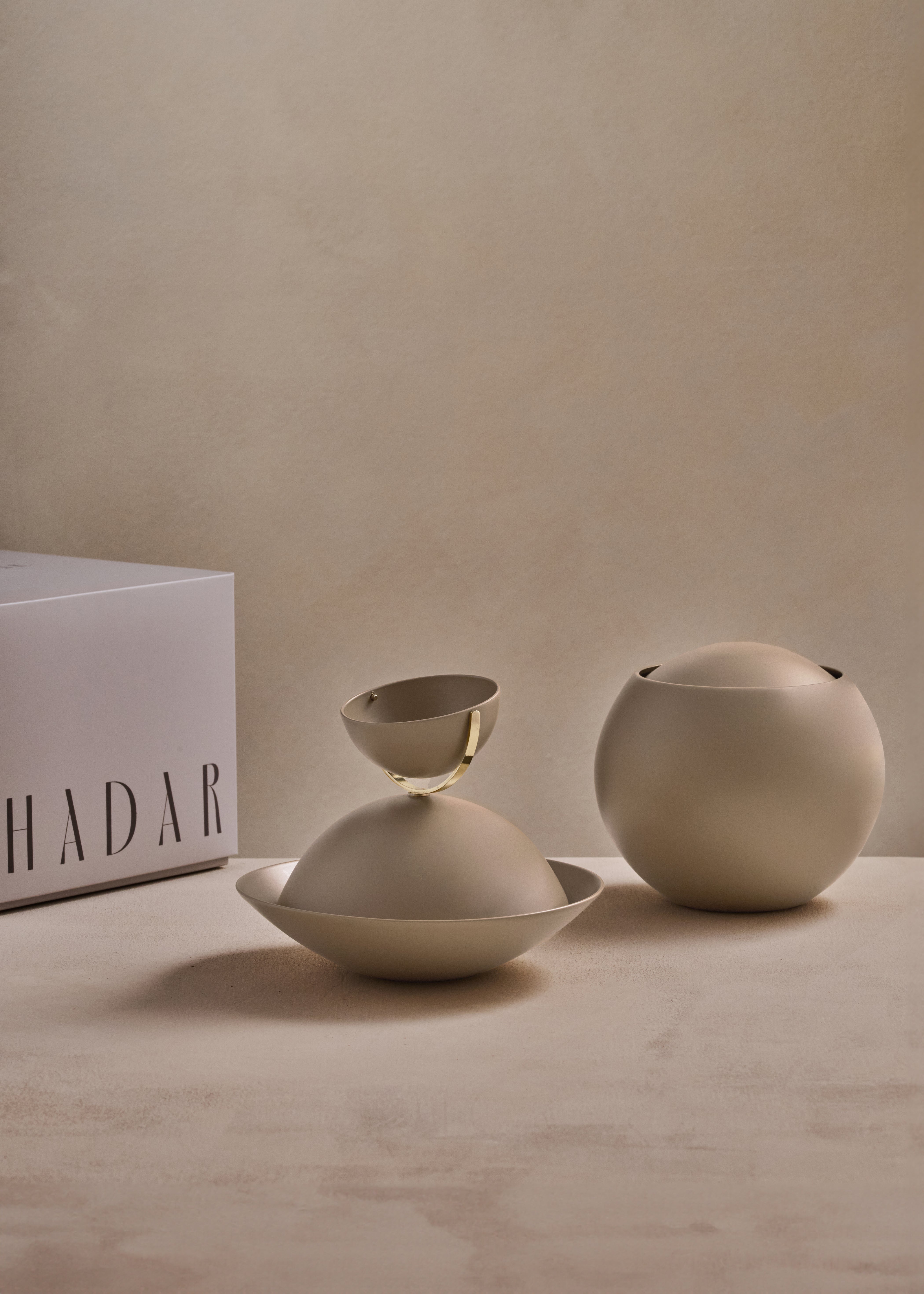 NETILAT YADAIM SET: NATLA & MAYIM ACHRONIM - TAUPE